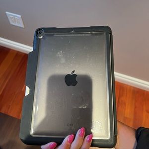 iPad Pro with Apple Pencil and Keyboard case